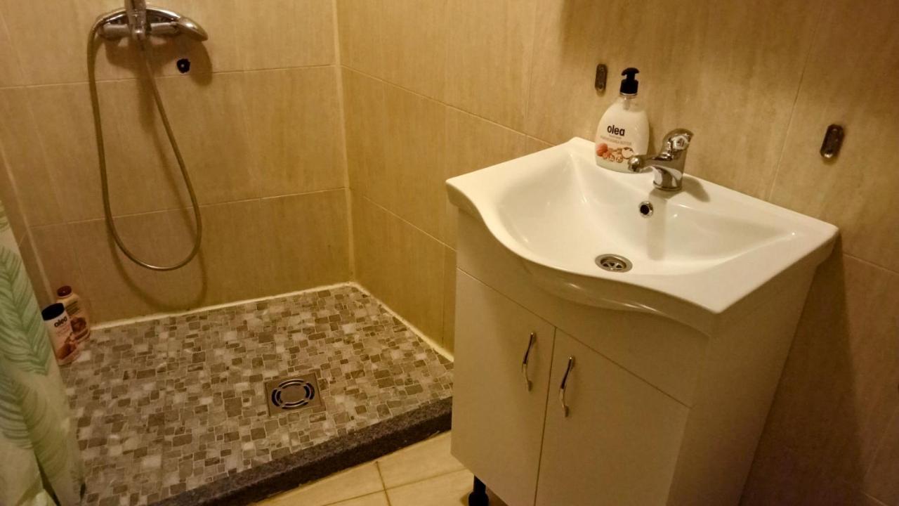 Central Home Подгорица Экстерьер фото